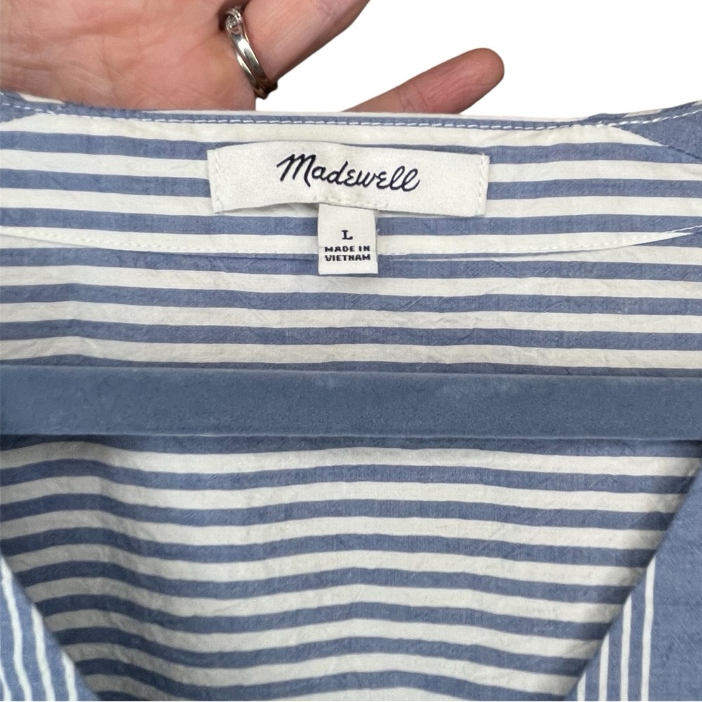 Madewell Blue and White Striped V-Neck Loose Boxy Fit Blouse Sailor Chic Preppy - Picture 7 of 10